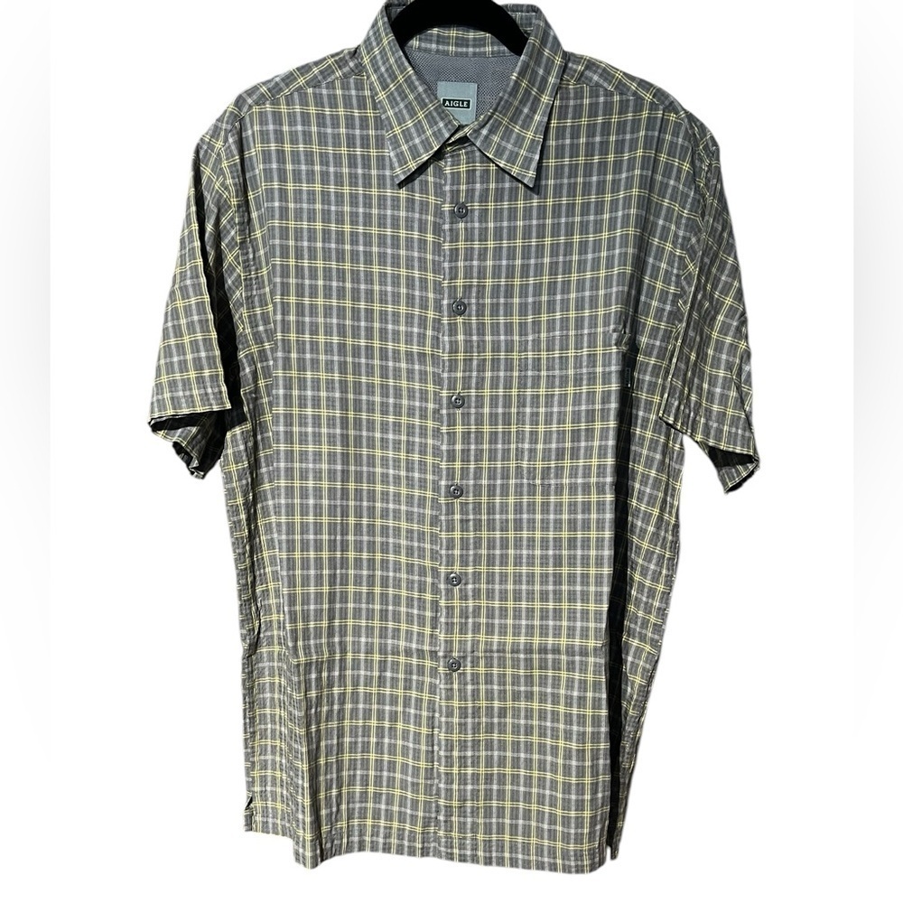 AIGLE Men's Short Sleeve Lightweight Button Down Plaid Fishing Shirt